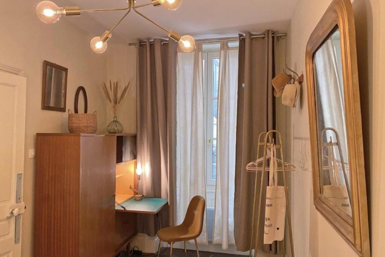 Les fresques de Léon Apartamento Tournus Exterior foto