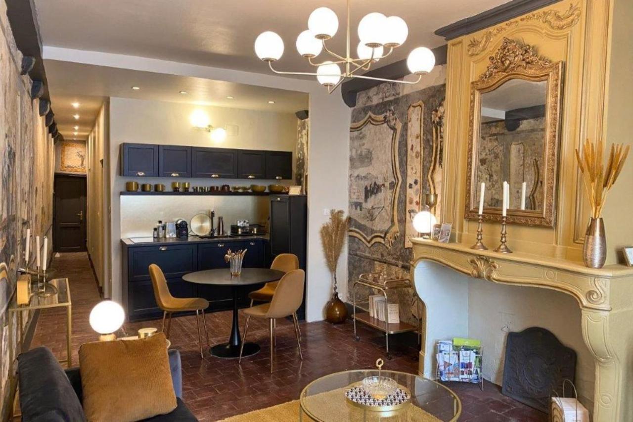 Les fresques de Léon Apartamento Tournus Exterior foto